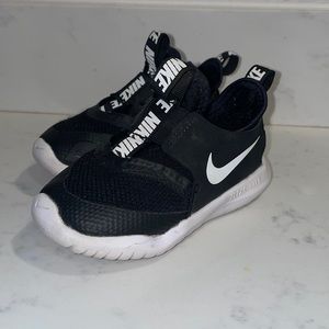 Toddler Nike Shoes✔️🤍